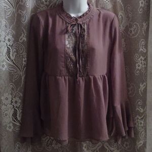 Arizona size XS Dusty Mauve Romantic Boho Lace Insert Bell‎ Sleeve Pullover Top